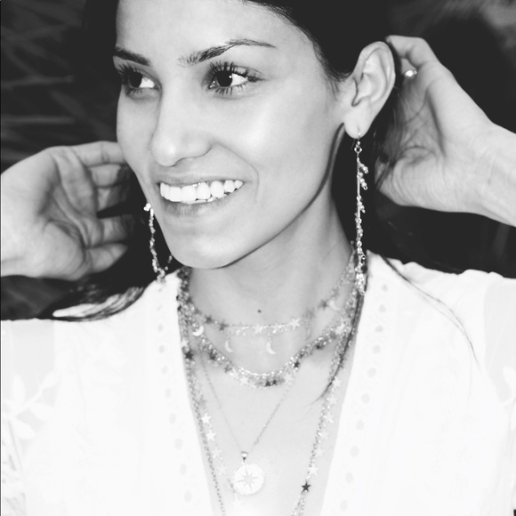 Meet your Posher, Jazmin - Picture 1 of 1